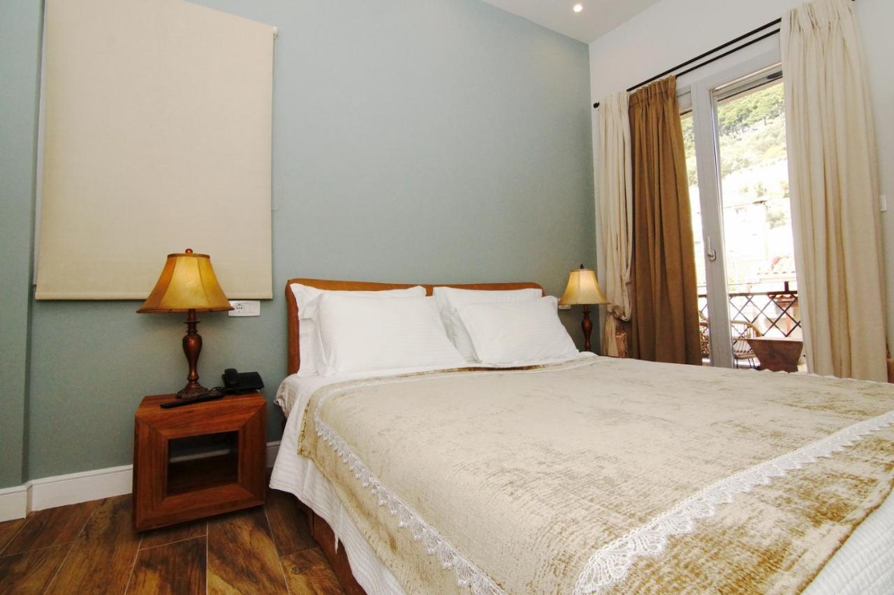 Amaryllis Hotel Návpaktosz Kültér fotó